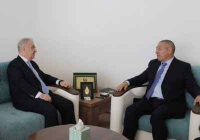Le Directeur Général de l'IOFS, Amb. Askar Mussinov, Tient une Réunion avec l'Ambassadeur de la Turquie au Kazakhstan, S.E. Mustafa Kapucu