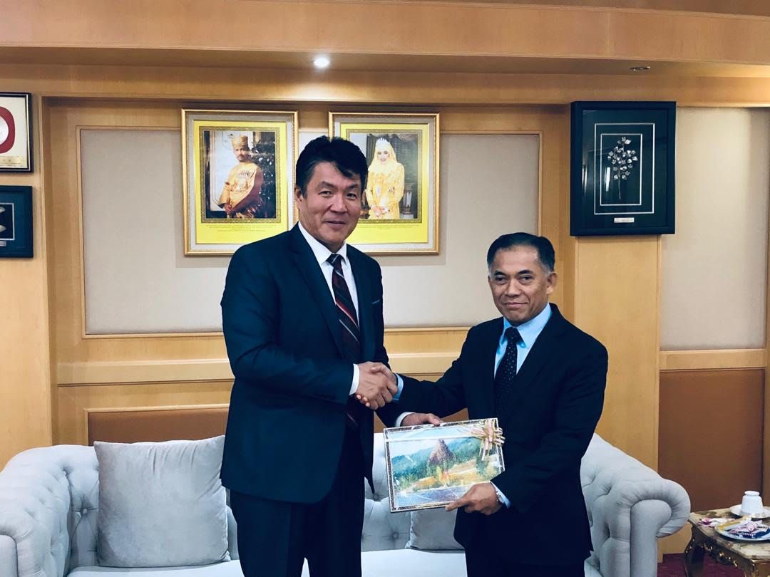 Meeting of Director General with Minister of Agriculture of Brunei