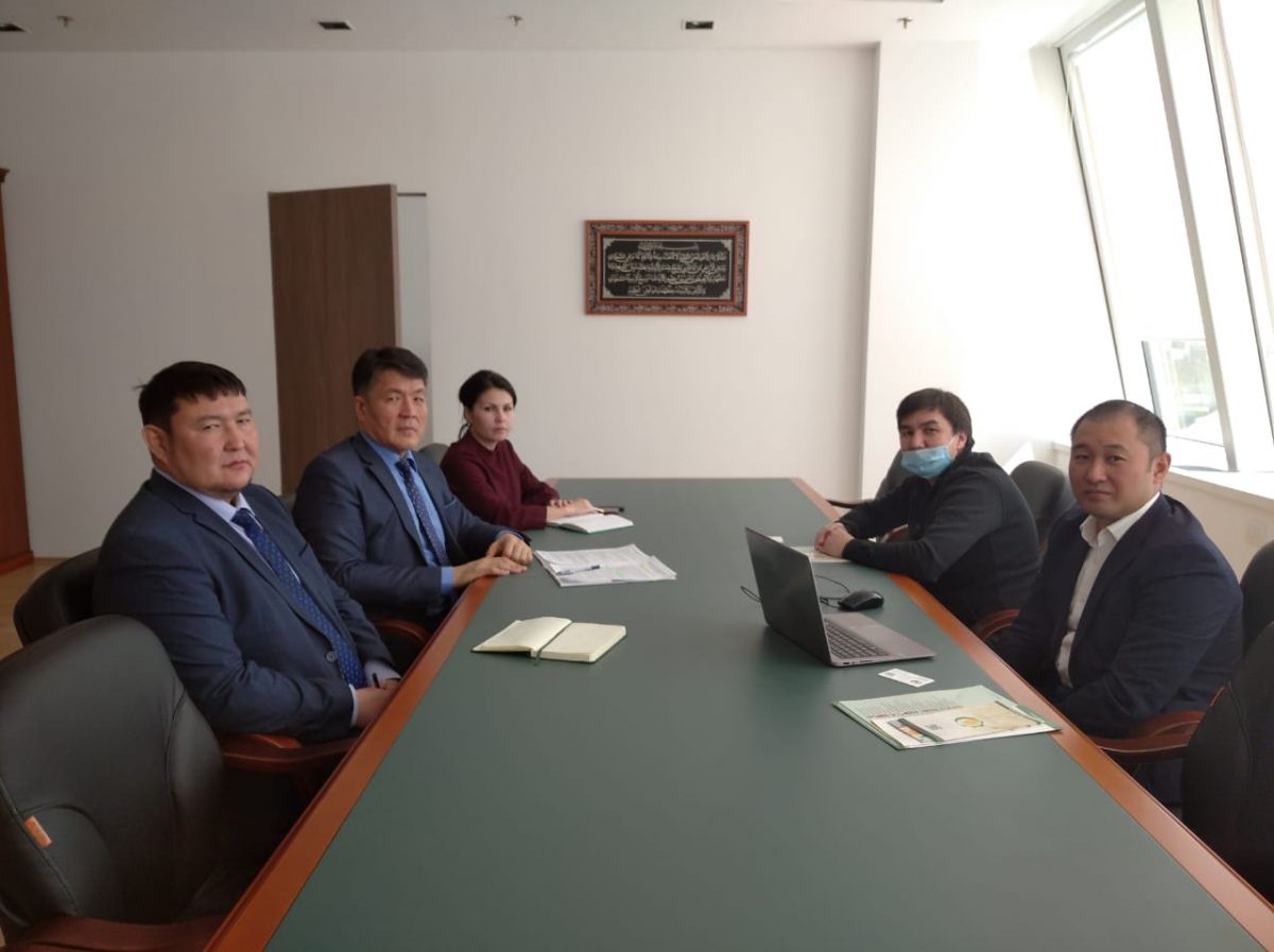 Secretariat of IOFS holds discussions with the head of Analytical Centre of Economic Policy in Agro-industry