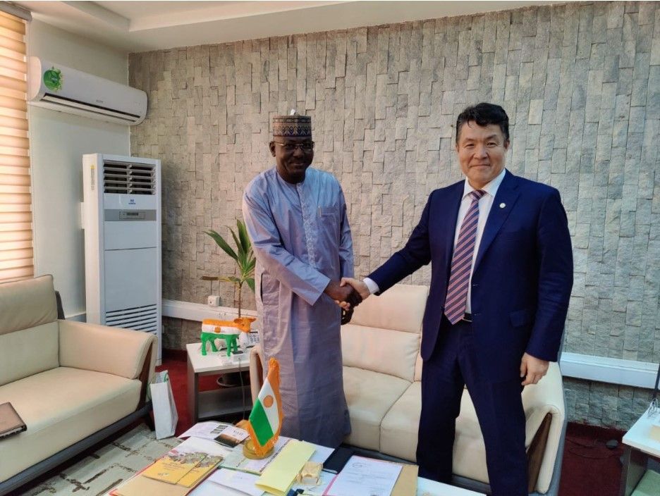 IOFS Director General in Official Visit to Republic of Niger